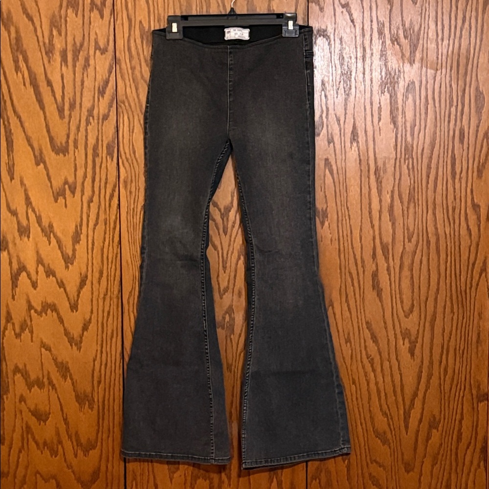 Free People Women’s Flare Jeans Size 29 Black Stretch Bootcut Denim pull on